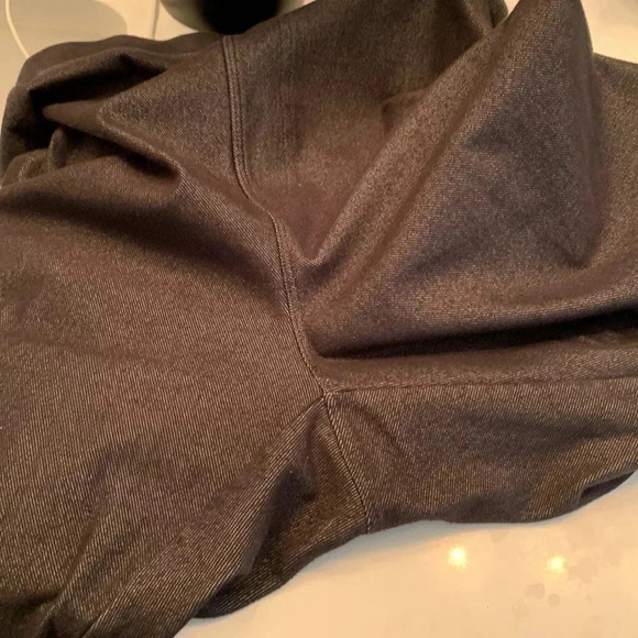 Dark Denim Stretch Capris 1X - Picture 9 of 10